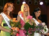 První eská Vicemiss Eva ereáková, eská Miss 2007 Lucie Hadaová a druhá eská Vicemiss Lilian Sarah Fisherová