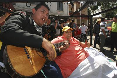 Znovuobjevení Manuela Uribeho doprovázela lidová veselice