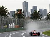 Hamilton (McLaren) v Melbourne