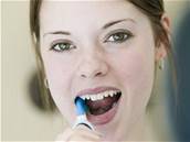 Nejlepí prevencí zubního kazu je dokonalý hygiena.