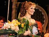 Monika Absolonová jako Angelika ve stejnojmenném muzikálu v Divadle Broadway 