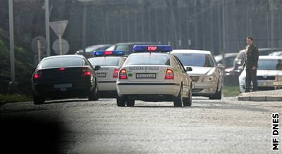 Policie prohledávala ministerstvo obrany