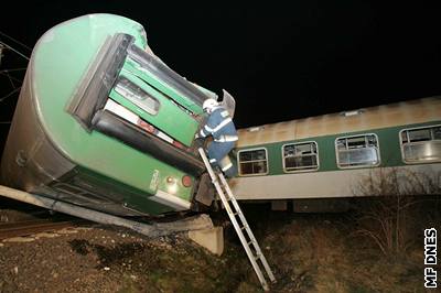 Nehoda vlaku u Kralup nad Vltavou