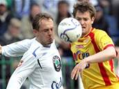 Mladá Boleslav - P�íbram:  Holub bojuje o mí�