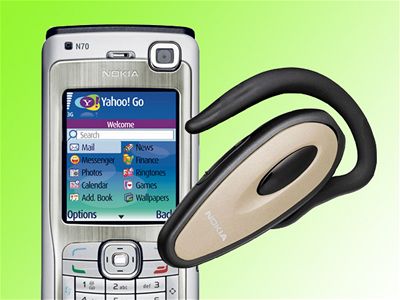 Nokia N70 a sluchátko BH-202