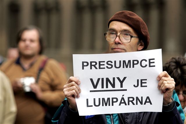 Demonstrace na podporu éfa lidovc