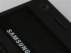 Recenze Samsung SGH-F300 detail