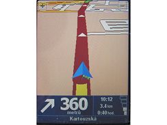 HTC P3300 - O2 Navigace vs. TomTom Navigator