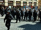 demonstrace radikál v Praze