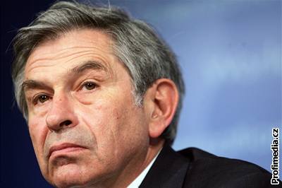Paul Wolfowitz přiznal, že se dopustil několika chyb