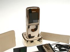 Nokia 8800 Shirocco Gold