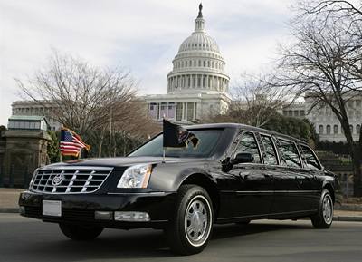 Cadillac DTS: Limuzína pro prezidenta USA - Cadillac One