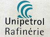 Unipetrol, rafinérie, logo