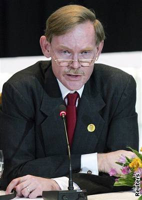 Robert Zoellick vzkazuje zemím, aby neomezovaly export.