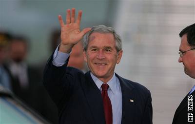George Bush ekl, e Irák není jediné téma na Blízkém východ a projevil zvýený zájem o Palestinu.