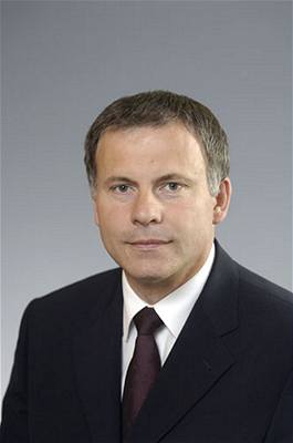 Ludvík Hovorka, poslanec z východní Moravy, který je pipraven v závreném hlasování o vládní reform poádn potrápit premiéra Topolánka i celou koalici