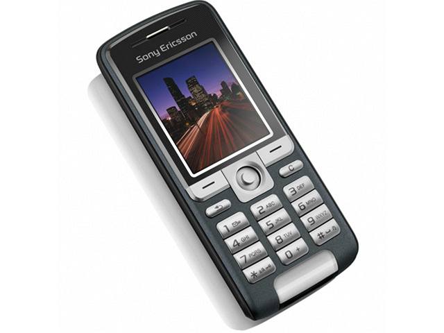 Recenze mobilního telefonu Sony Ericsson K320i