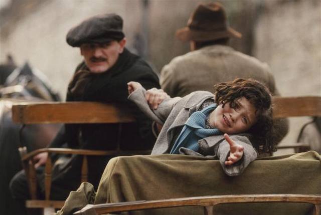 Edith Piaf - Snímek z filmu Edith Piaf (2007)