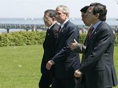 Lídi zemí G8 bhem summitu v Heiligendammu
