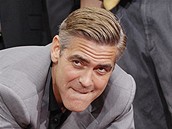 George Clooney na Chodníku slávy v Los Angeles 