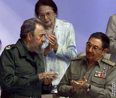 Vilma Espinová se vagrem Fidelem a manelem Raúlem