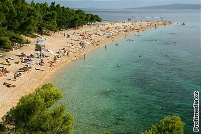 Chorvatsko, ostrov Bra - plá Zlatni rat