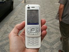 Nokia 6110 Navigator iv v ulicch Prahy