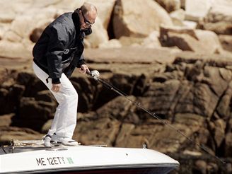 Americk prezident George W. Bush s ruskm protjkm Vladimirem Putinem na rybch