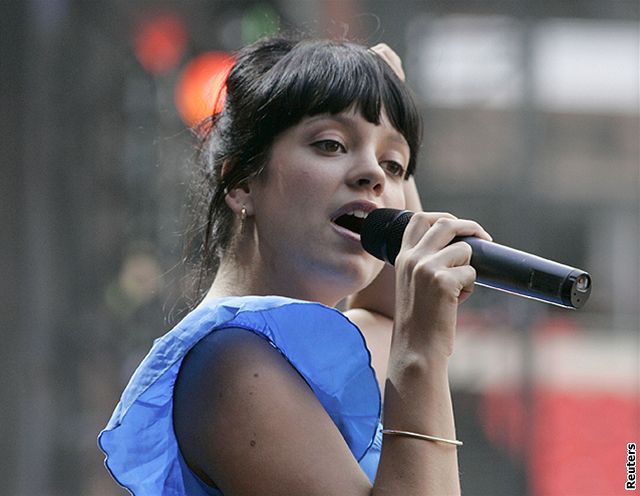 Koncert pro Dianu - Lily Allen - Stadion Wembley, Londýn (1. ervence 2007)