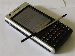 Sony Ericsson P1i (iv z Londna)