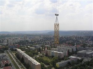 Stor na pozad pankrckho sdlit se vydal na cestu dol