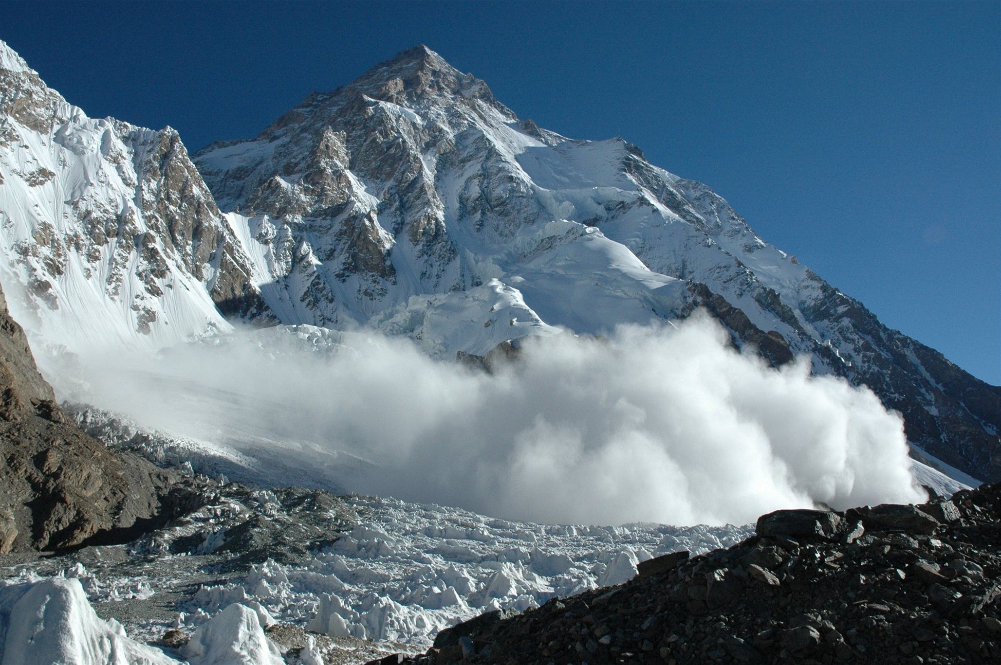 Libor Uher je druhým echem v historii, který vylezl na K2, nejt잚í horu svta