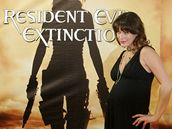 Milla Jovovichová pózuje bhem propagace filmu Resident Evil: Extinction v Mnichov (16. ervence 2007)
