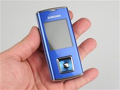 Samsung J600