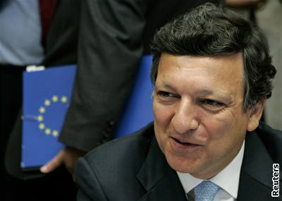 éf Evropské komise José Barroso na mezivládní konferenci v Bruselu