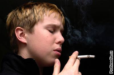 Závislost na cigaretách vzniká v dtství mnohem rychleji ne v dosplosti,