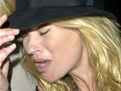 Kate Mossová truchlí nad ztrátou Petea Dohertyho