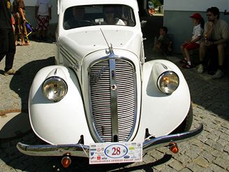 Karlovarsk Vetern rallye - koda 1100 Popular (1938)