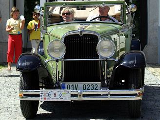 Karlovarsk Vetern rallye -  Nash 480 Special cabrio (1930)