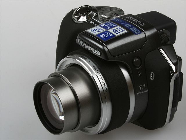 Olympus SP-550 UZ