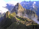 Peru - Machu Picchu - Ztracené Msto Ink v ranním slunci 