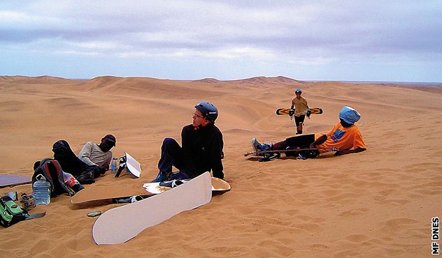 Sandboarding v Namibii