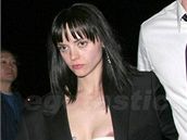 Christin� Ricci vykoukla bradavka