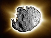 Kombinace snímk komety Wild 2 ze sondy Stardust