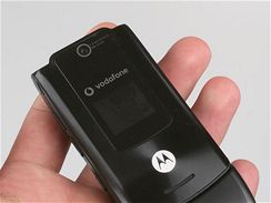 Motorola W490 recenze