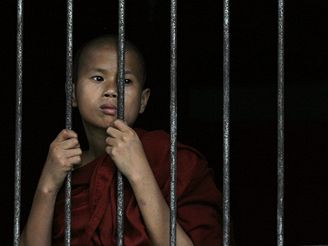 afrnov revoluce v Barm