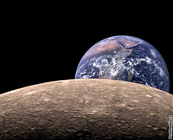 Our tour through the solar system begins with Mercury; PHOTO - Mercury and Earth