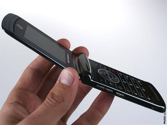 Motorola RAZR2 V8