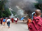afránová revoluce v Barm