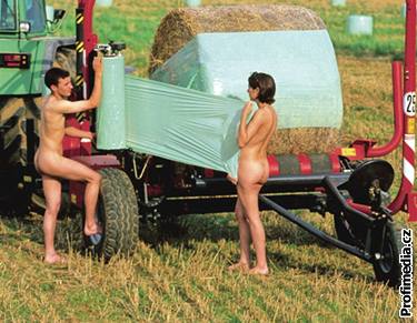 Snímek z charitativního kalendáe francouzských farmá (2007)